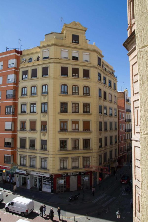 Russafa Youth Hostel Valencia Buitenkant foto
