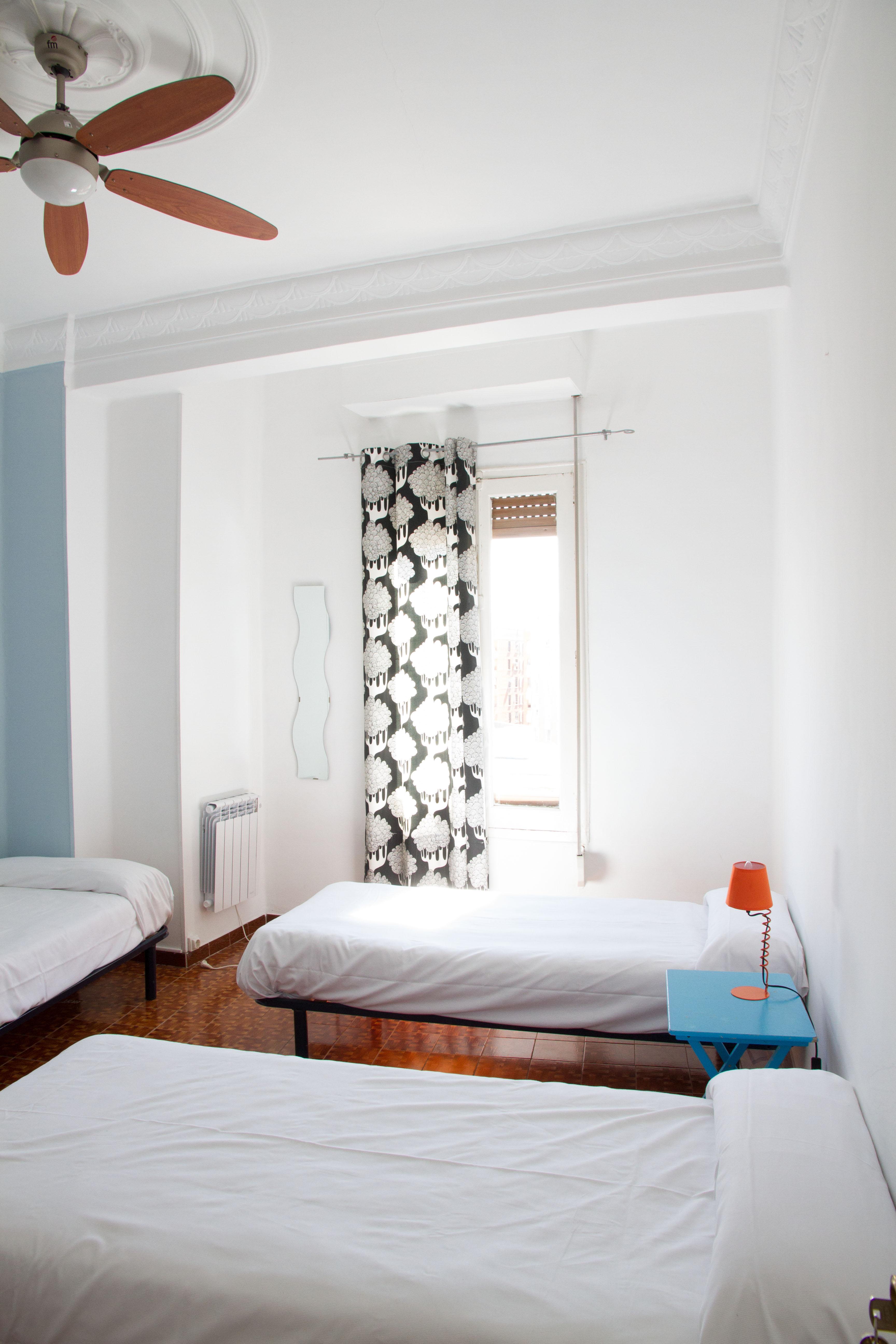 Russafa Youth Hostel Valencia Buitenkant foto